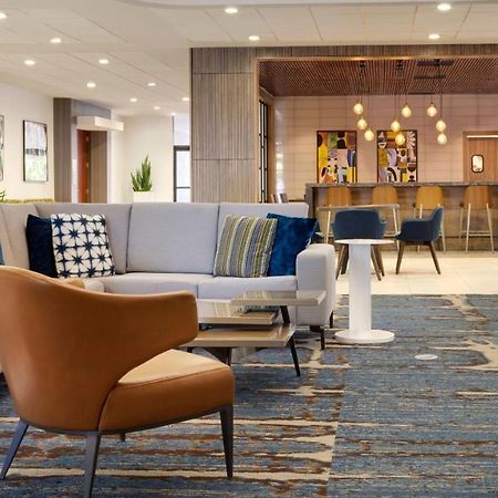 Holiday Inn San Jose-Silicon Valley By Ihg Bagian luar foto