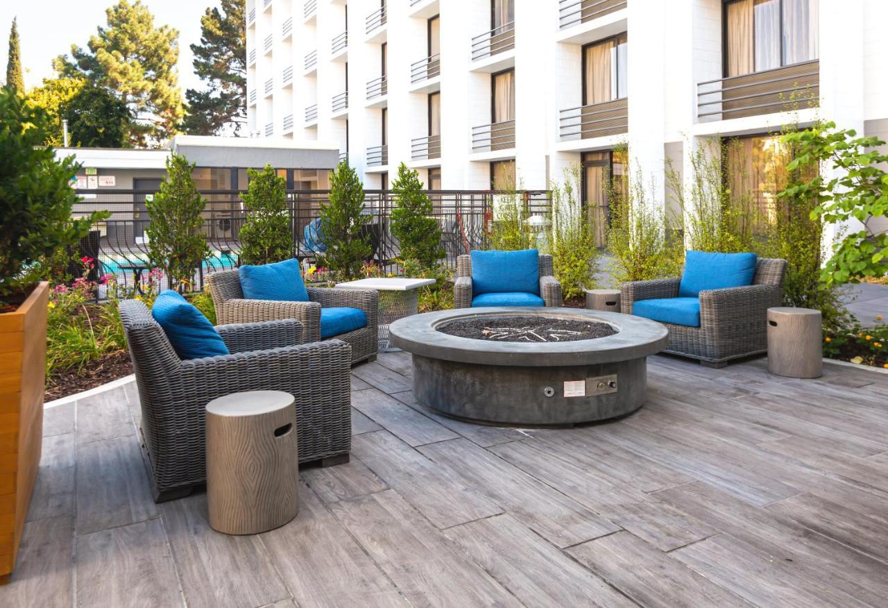 Holiday Inn San Jose-Silicon Valley By Ihg Bagian luar foto
