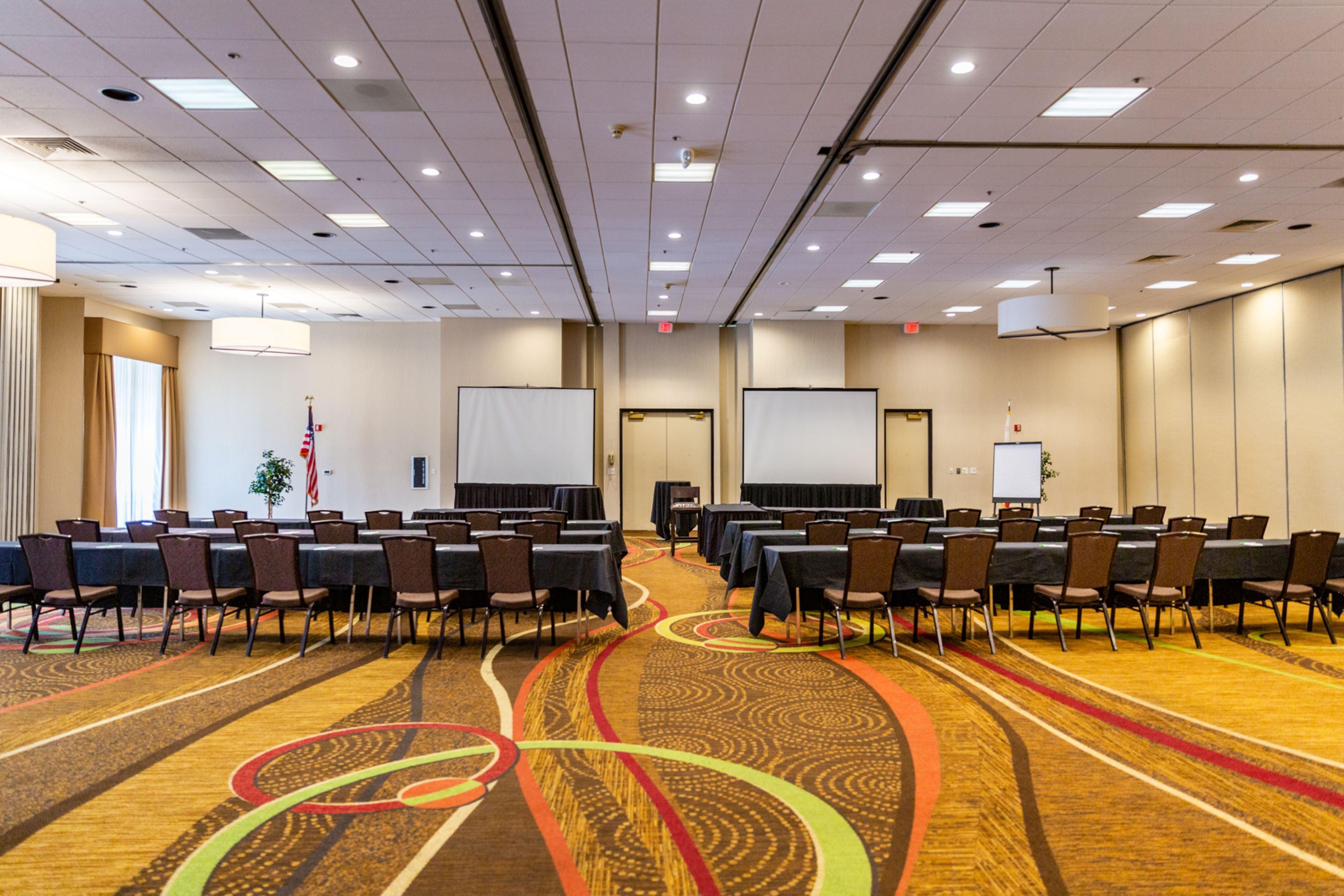 Holiday Inn San Jose-Silicon Valley By Ihg Bagian luar foto