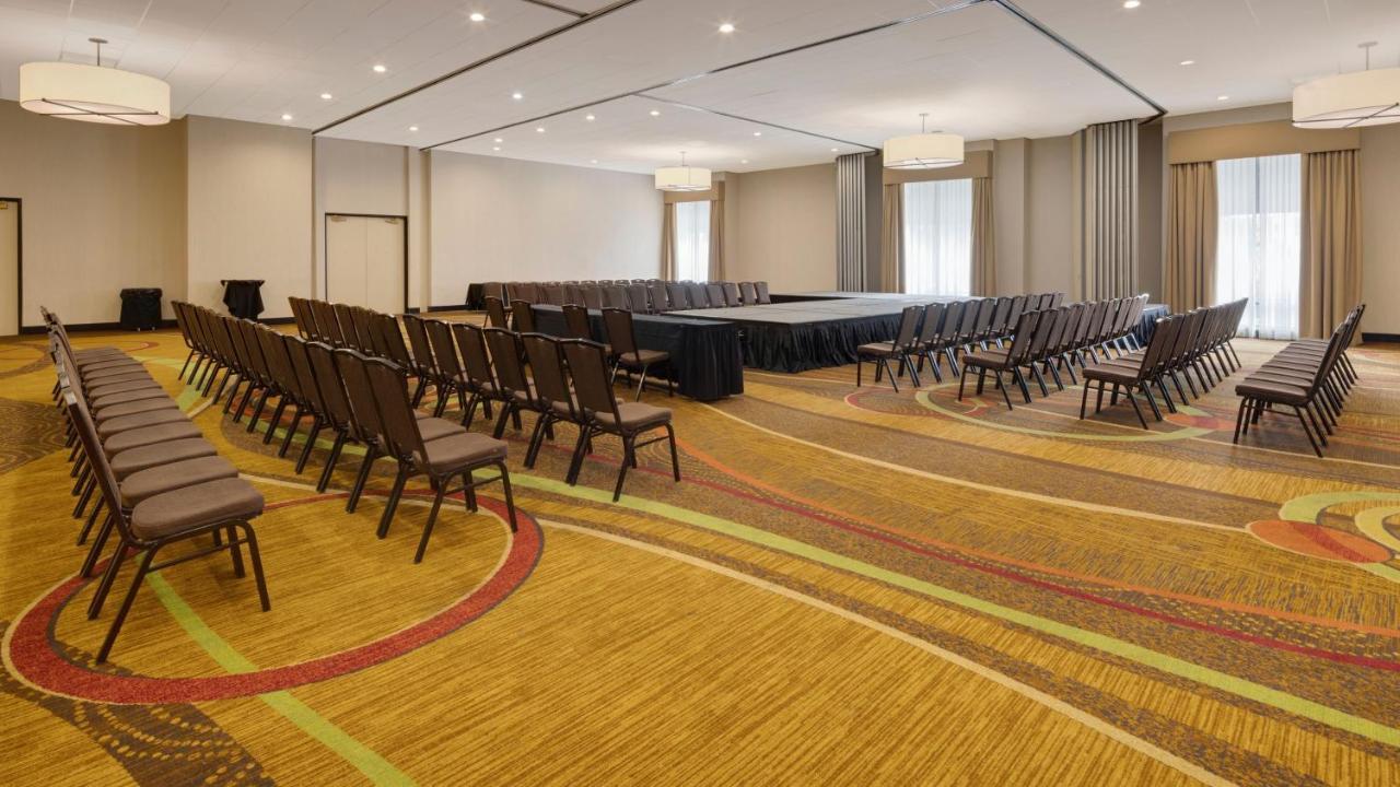 Holiday Inn San Jose-Silicon Valley By Ihg Bagian luar foto